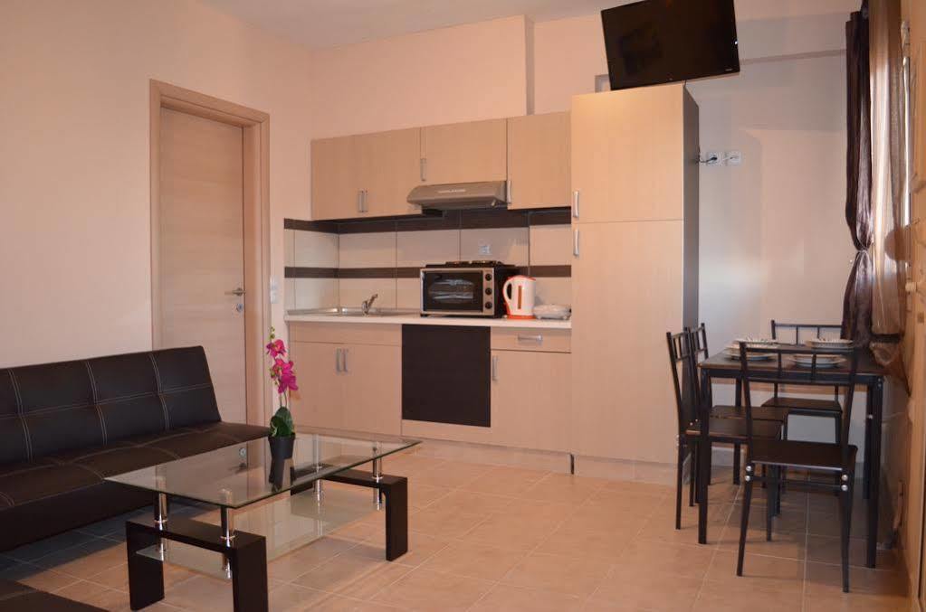 לימנריה Thassos Grand Villas Apartments & Studios מראה חיצוני תמונה