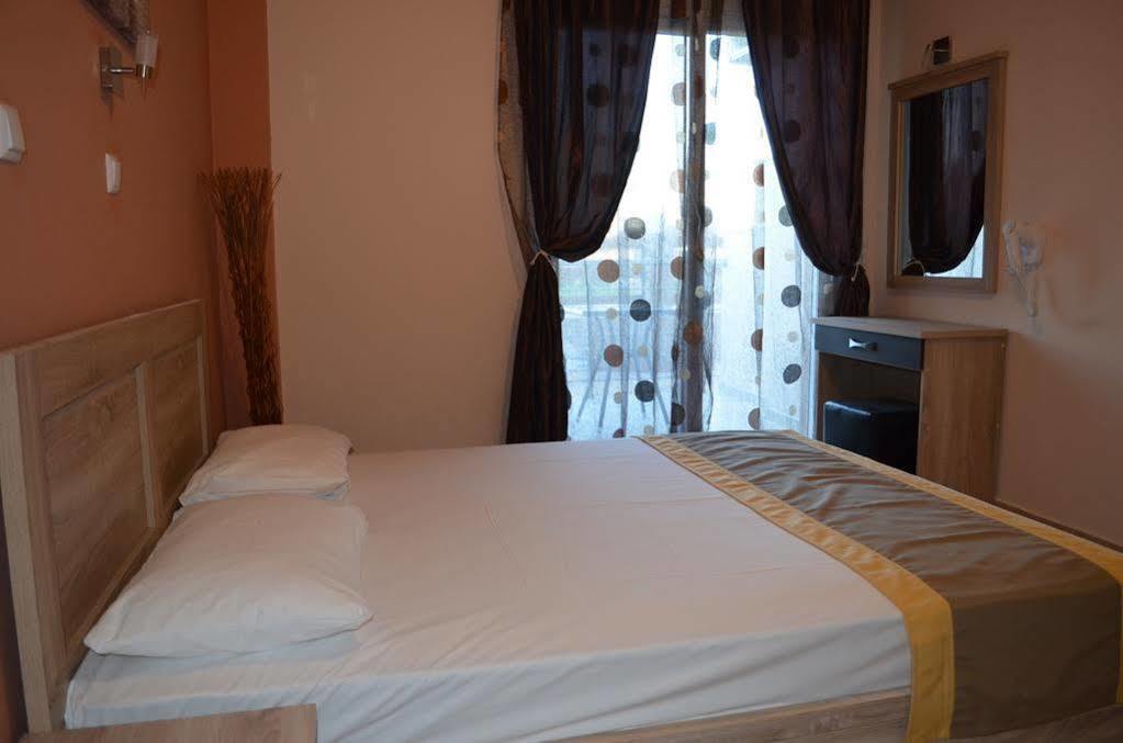לימנריה Thassos Grand Villas Apartments & Studios מראה חיצוני תמונה
